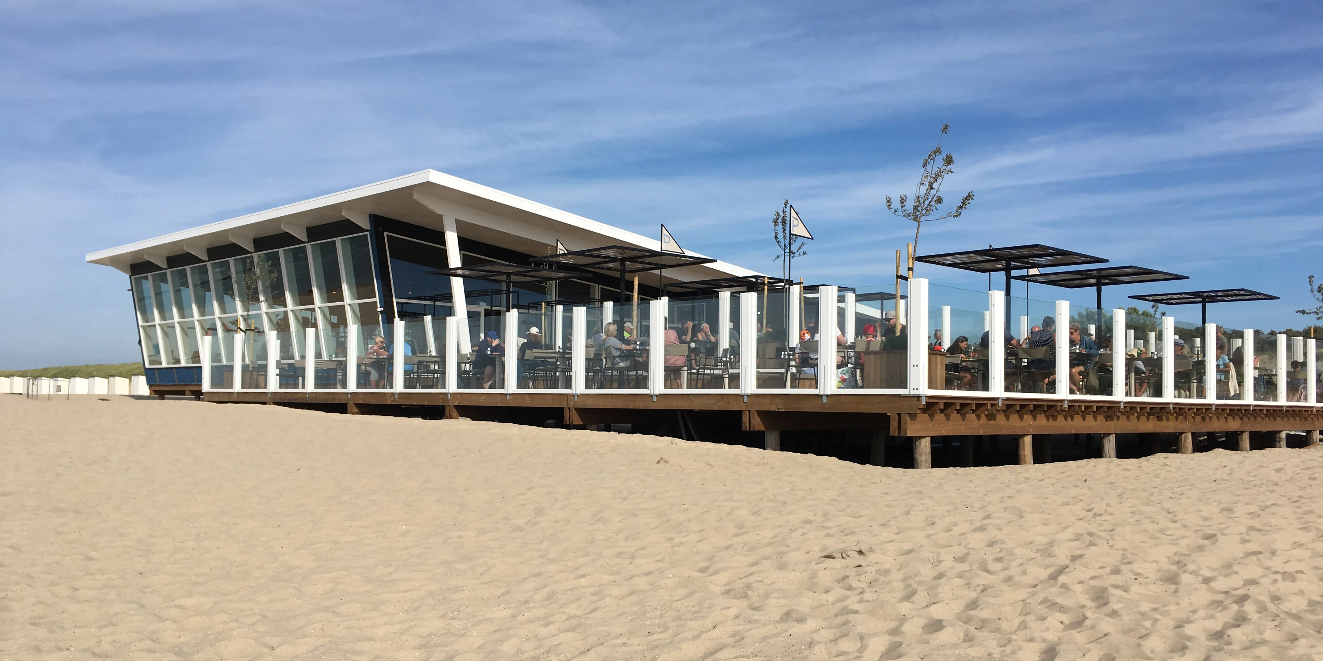 Strandpaviljoen Puur